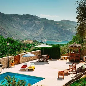 Alba Montis Apartment Guejar Sierra